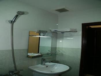 Bonanza Hotel ดานัง ภายนอก รูปภาพ